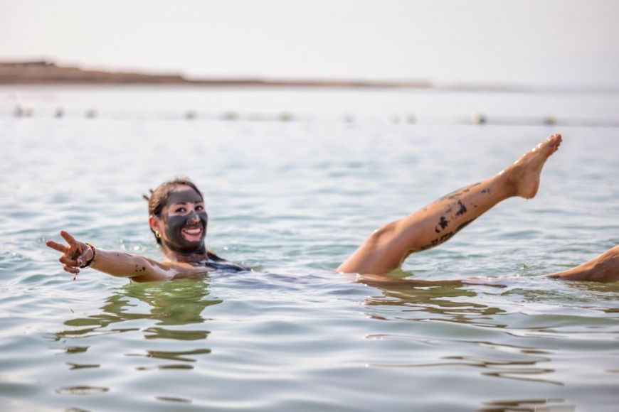 Почивка на Мъртво море