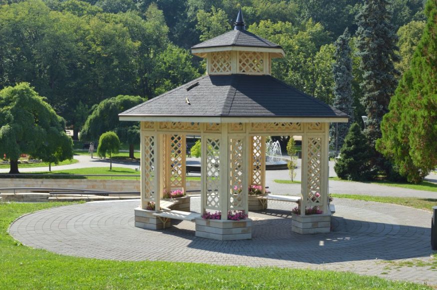 Почивка в СЪРБИЯ - ВЪРНЯЧКА БАНЯ, 5 нощувки в хотел Fontana**** - със собствен транспорт!