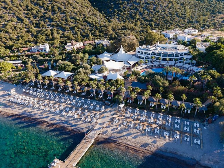 LATANYA PARK BEACH RESORT